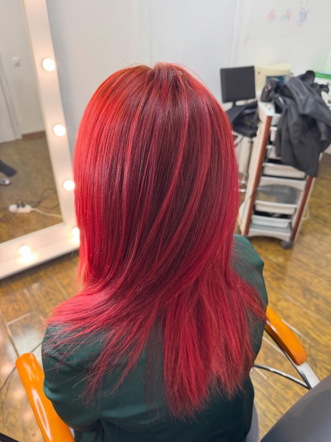 Яркие оттенки окрашивания